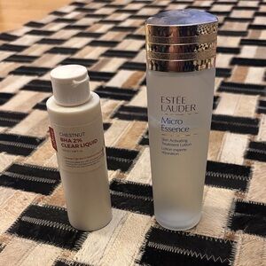 Estée Lauder Micro Essence + Chestnut BHA 2% Clear Liquid